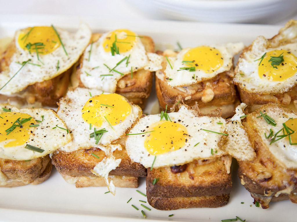 The breakfast 20 The breakfast 20
